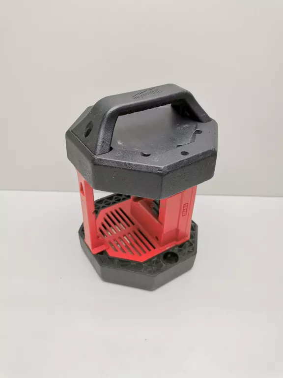 lampa-budowlana-halogen-led-milwaukee-m18-al-0-akumulator-30-ah-kod-producenta-4932430392