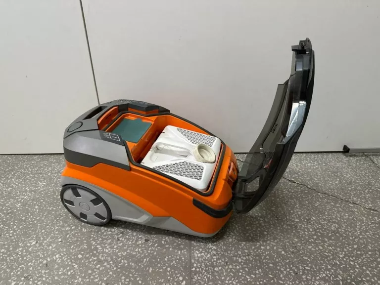 odkurzacz-pioracy-thomas-aqua-pet-family-1700-w-opis-rodzaj-pioracy