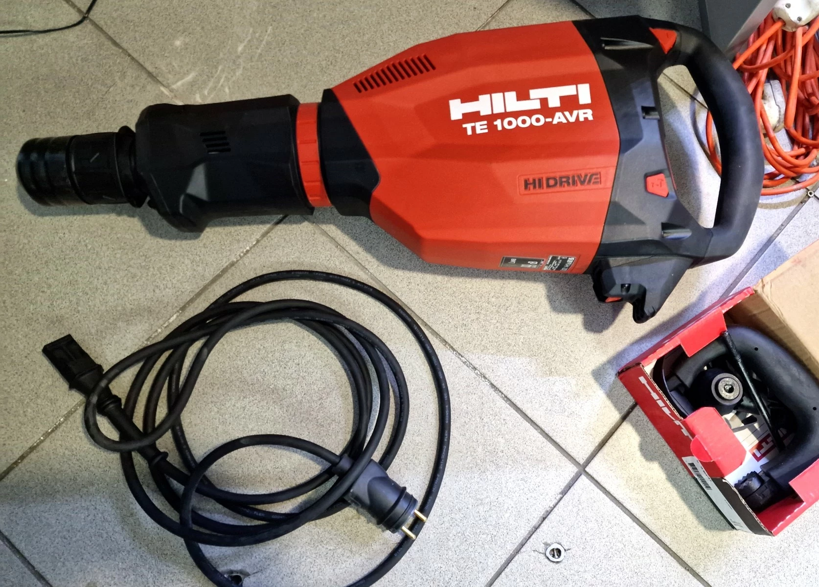 mlot-wyburzeniowy-hilti-te-1000-avr-wyzwolenia-30-32-szczecin-rs