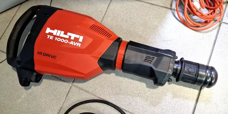 MŁOT WYBURZENIOWY HILTI TE 1000-AVR