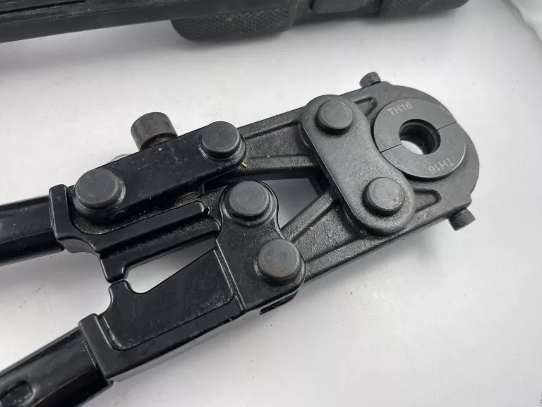 ZACISKARKA DO RUR PEX YATO YT-21750 @@