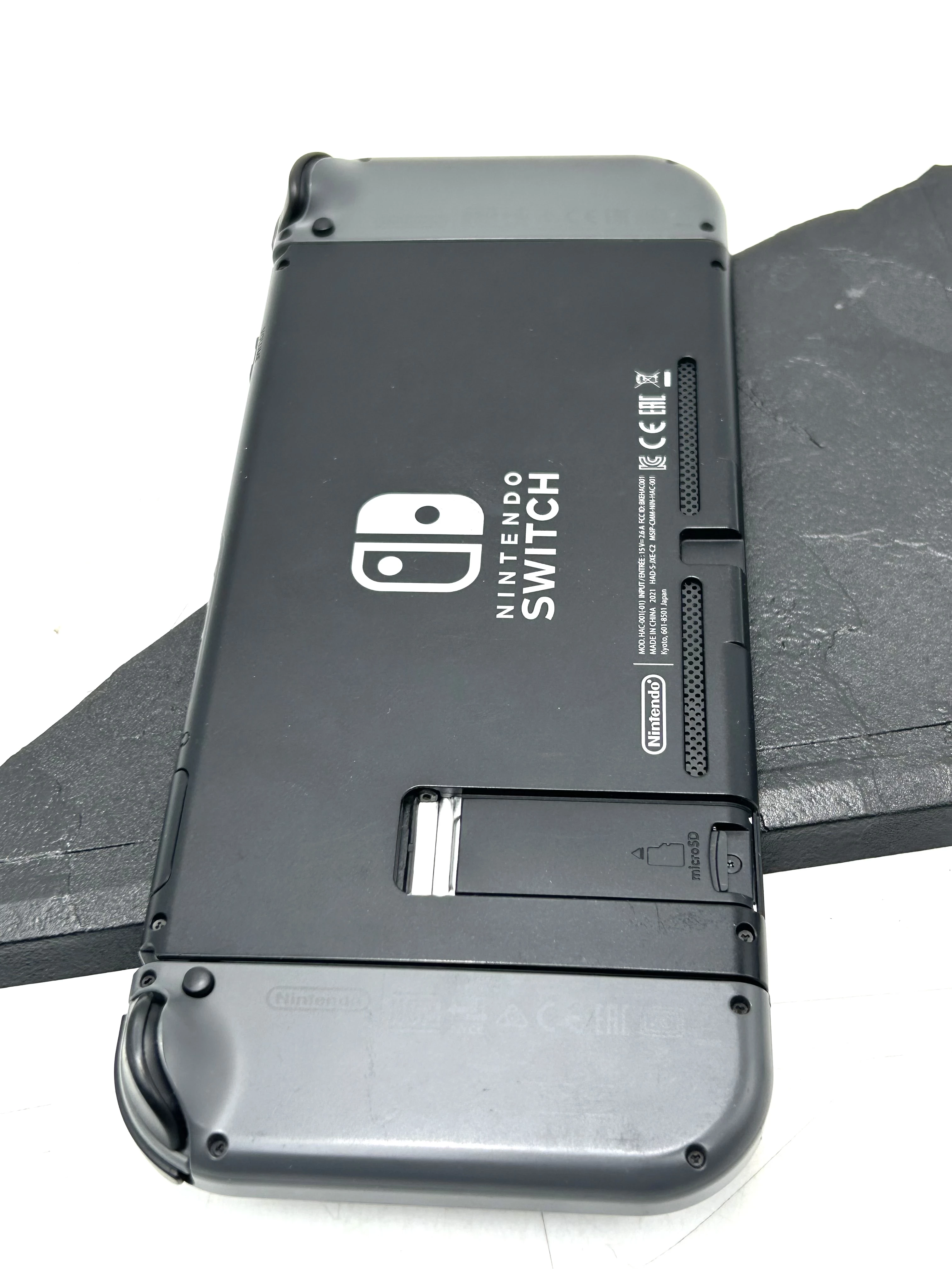 konsola-nintendo-switch-hac-001-brak-jpolskiego-wersja-switch