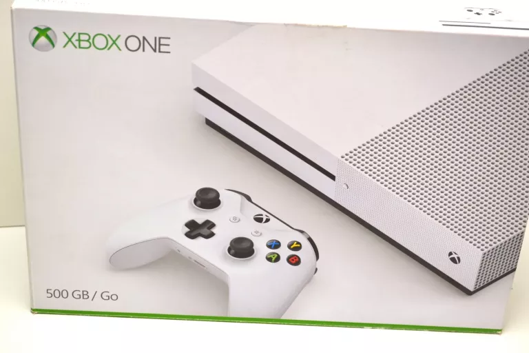 KONSOLA XBOX ONE S 500GB + PAD, OKABLOWANIE, PUDEŁKO - USZKODZONA