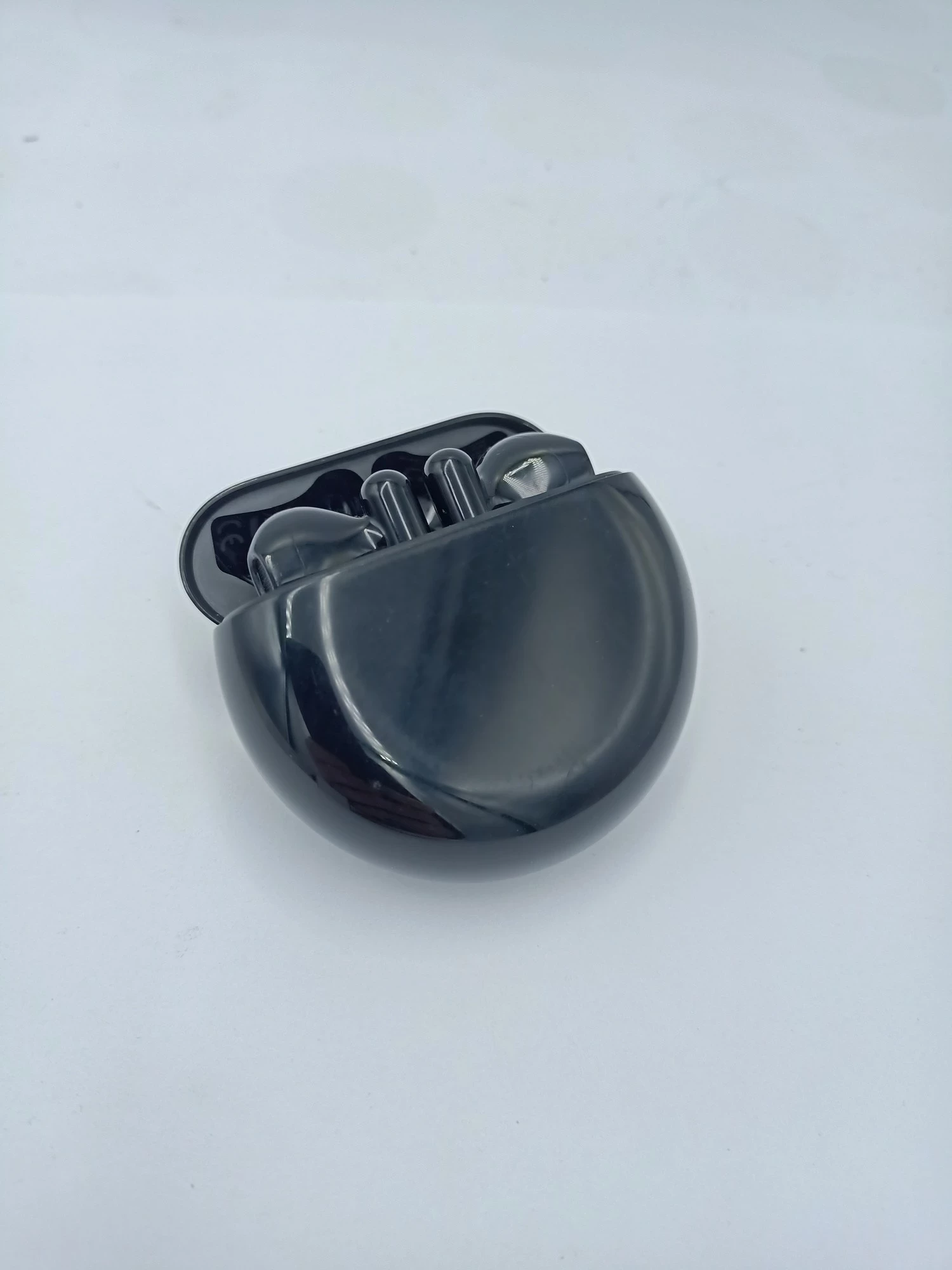 sluchawki-huawei-freebuds-3-stan-11323-2