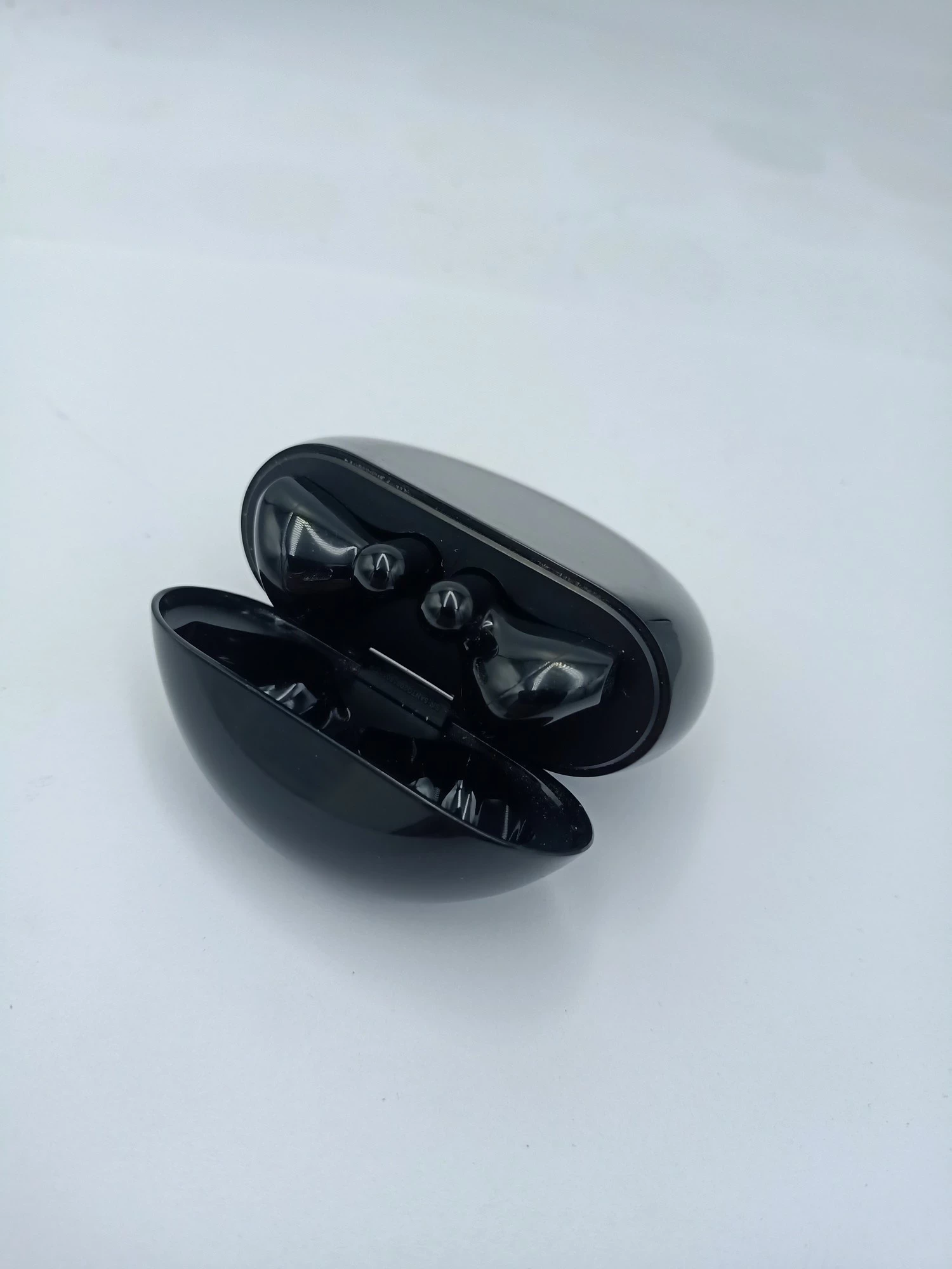 sluchawki-huawei-freebuds-3-marka-203745-217945