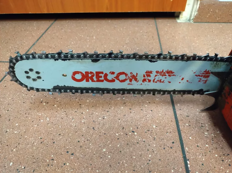 pila-spalinowa-husqvarna-61-marka-husqvarna