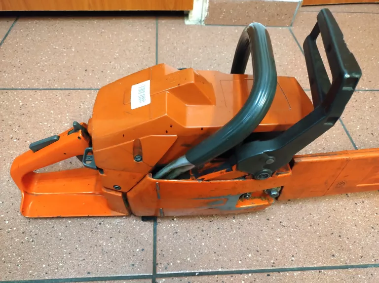 pila-spalinowa-husqvarna-61-zasilanie-spalinowe