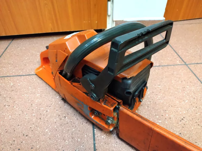 pila-spalinowa-husqvarna-61-product-id