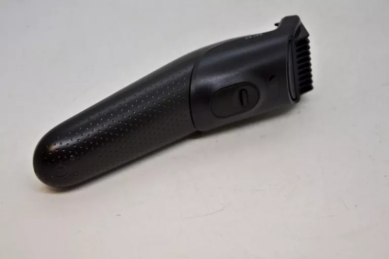 MASZYNKA BRAUN 5513 MGK3221 DO STRZYŻENIA WŁOSÓW 6 W 1