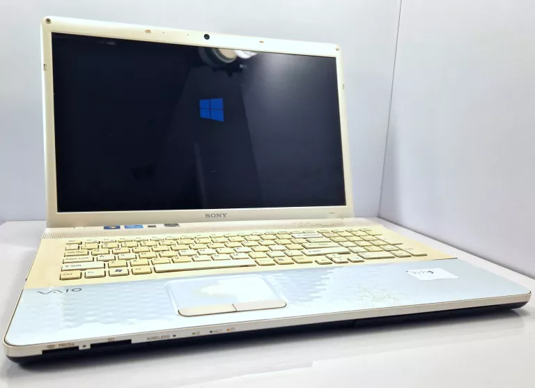 laptop-sony-vaio-pcg-91211m-6gb500hdd-173-z-zasilaczem-zwyciestwa-9-gliwice-g1