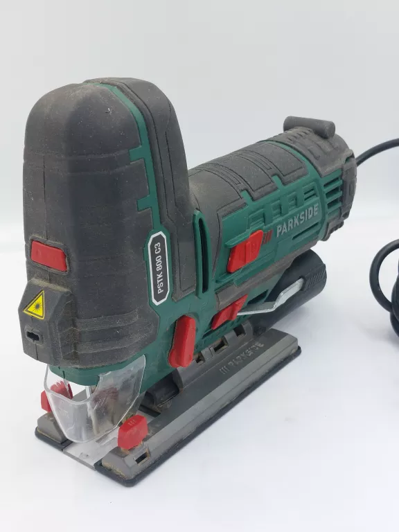 wyrzynarka-parkside-pstk-800-c3-mocowanie-brzeszczotu-chwyt-typu-t