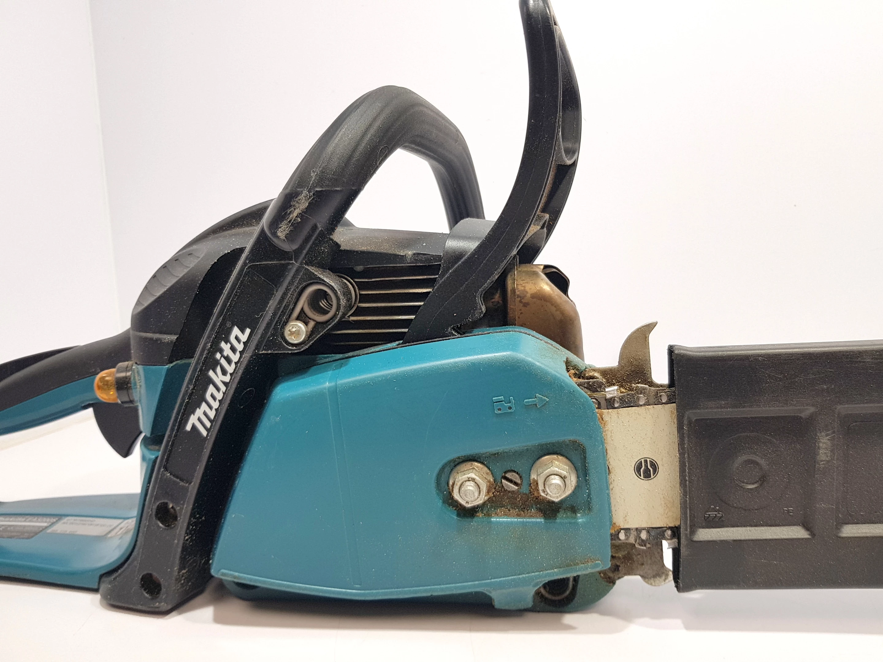 spalinowa-pilarka-makita-35-cm-ea3200s-zasilanie-209202-1769278