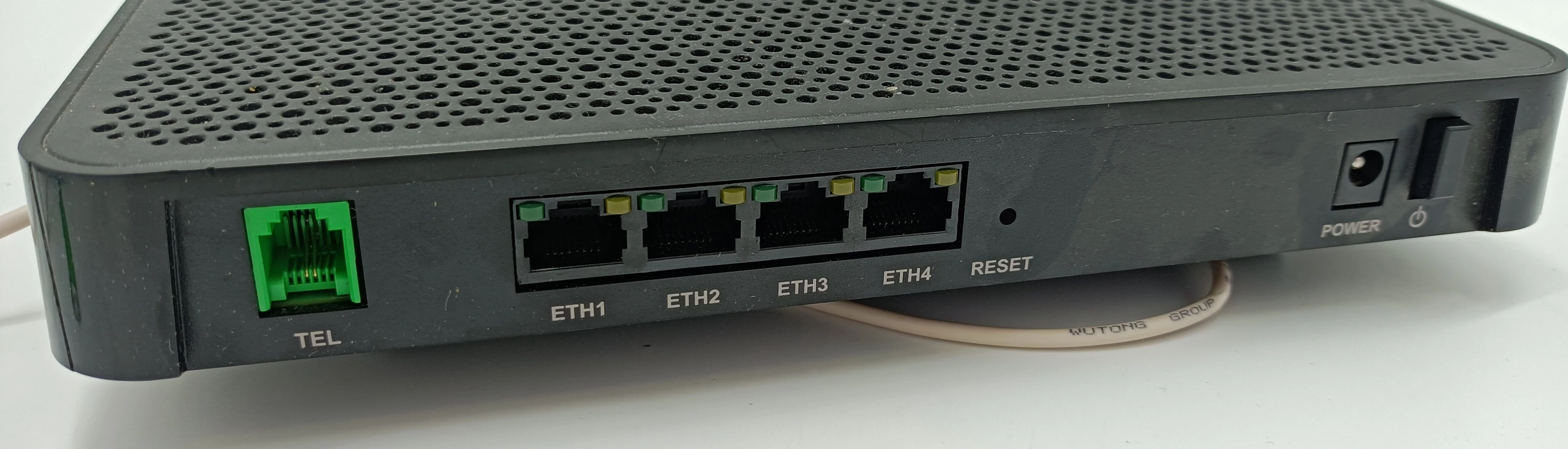 router-orange-funbox-30-standard-pracy-bezprzewodowej-80211n-wi-fi-4