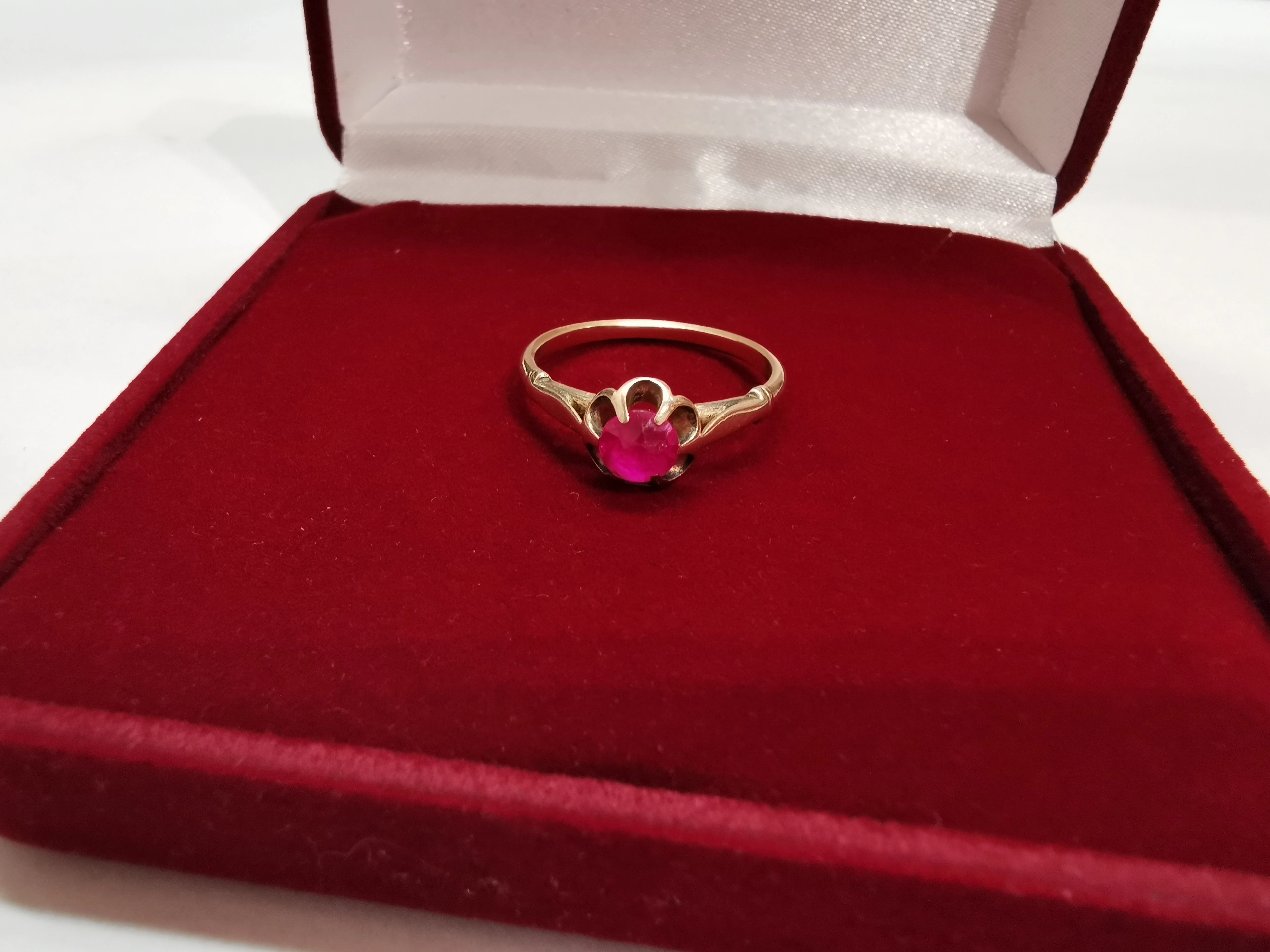 zloty-pierscionek-22-585-33-g-stan-uzywany