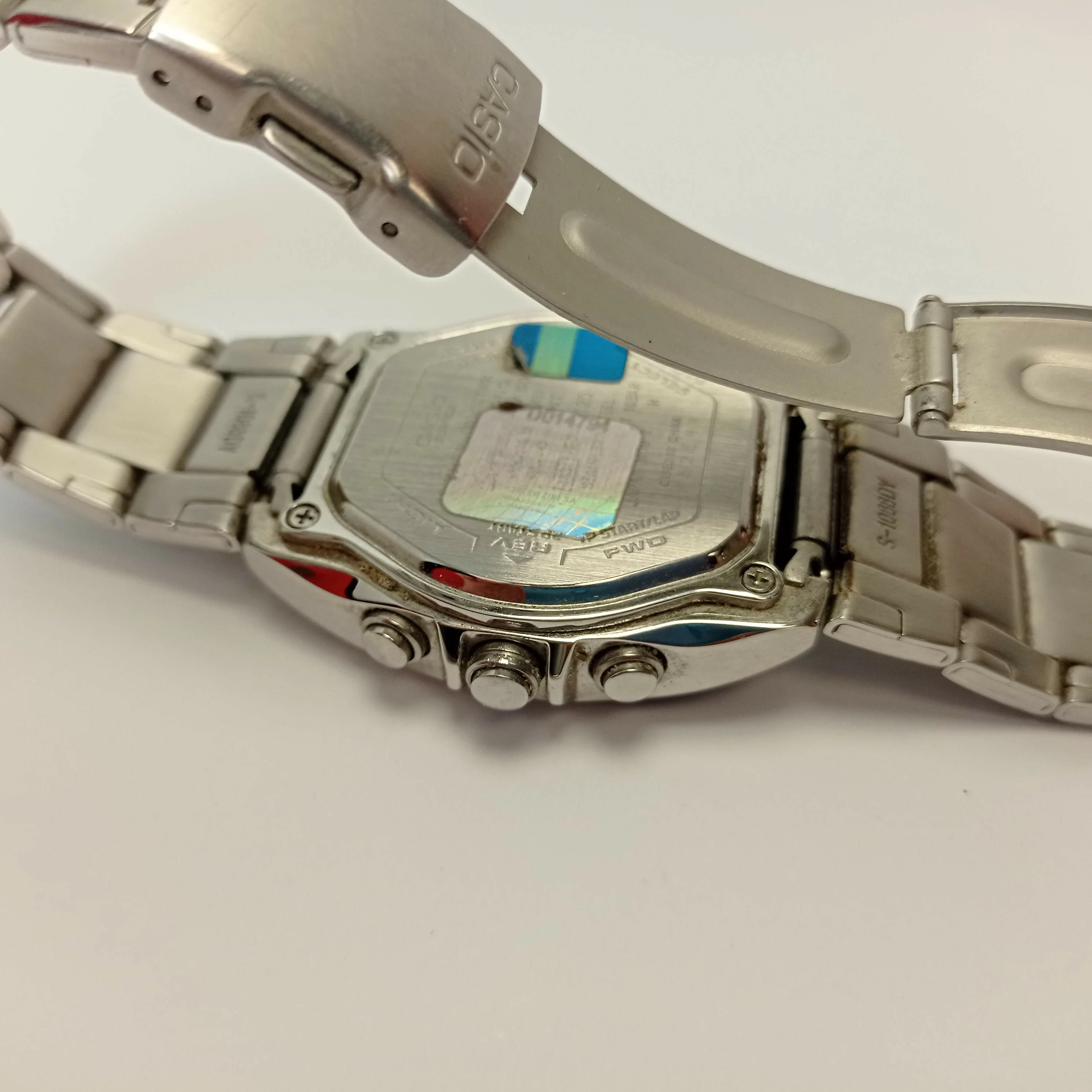 zegarek-casio-edifice-efa-120-ksztalt-koperty-prostokatna