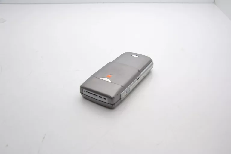 TELEFON NOKIA 6680