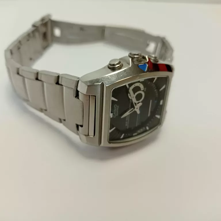 ZEGAREK CASIO EDIFICE EFA-120