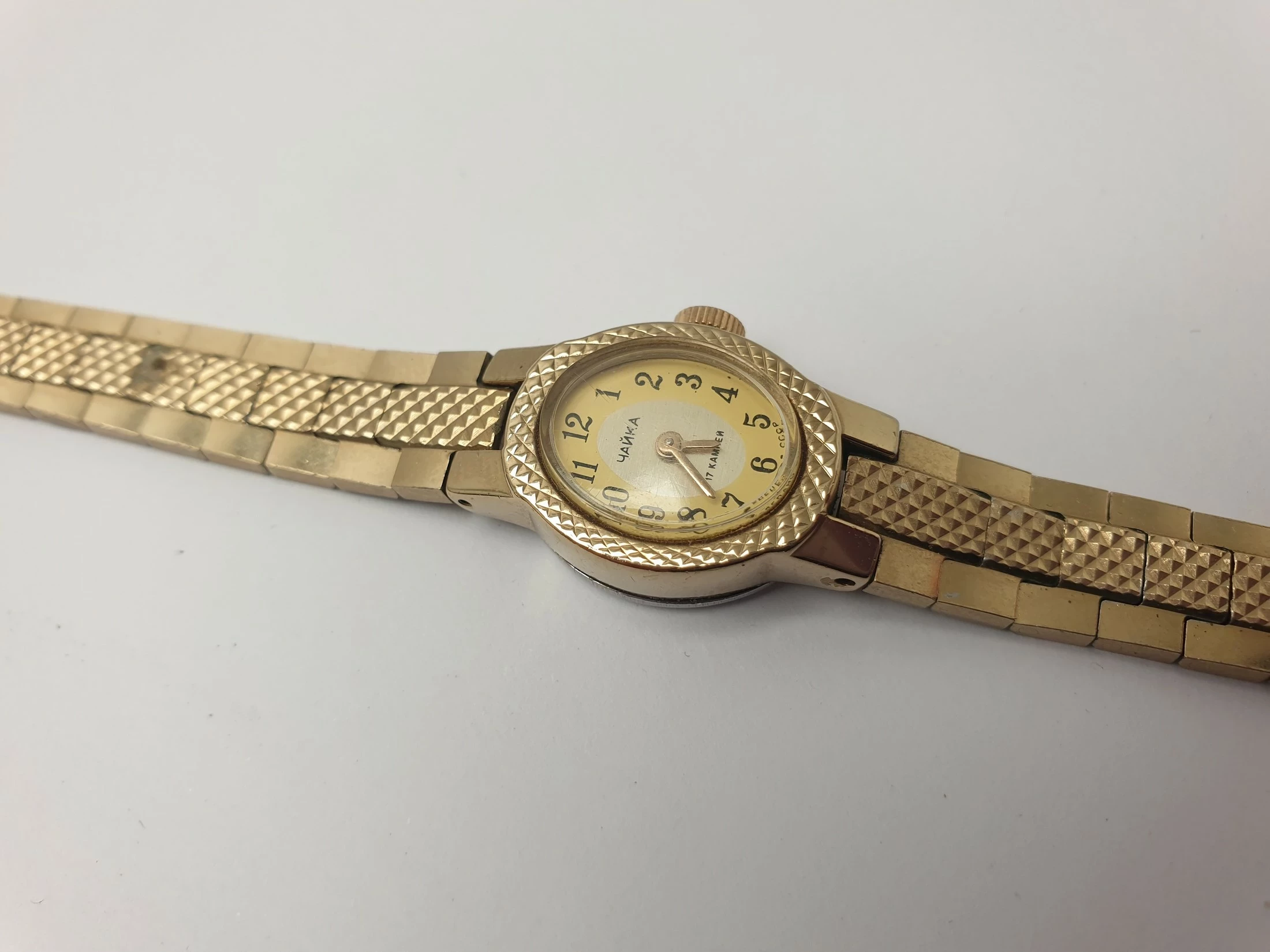 zegarek-mechaniczny-damski-czajka-17-kamieni-rodzaj-analogowe