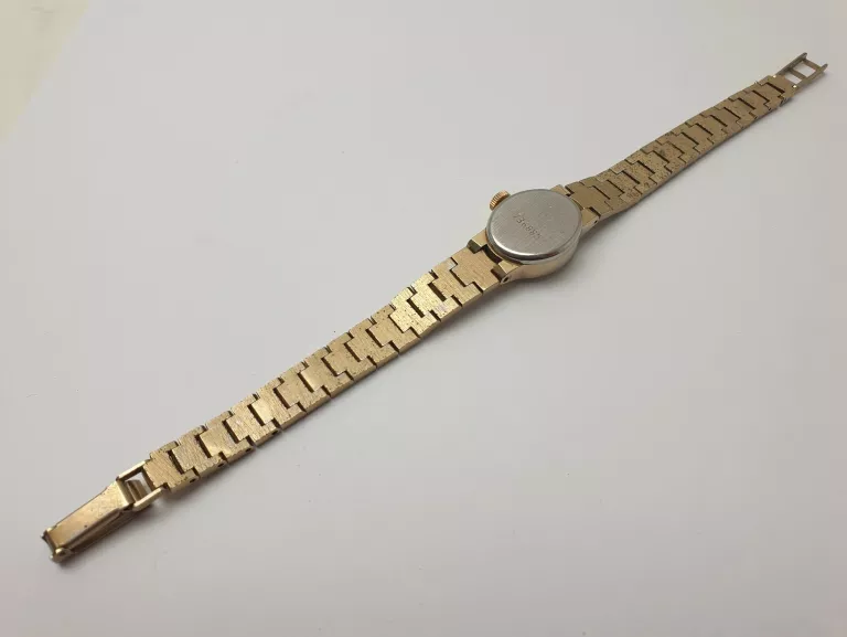 zegarek-mechaniczny-damski-czajka-17-kamieni-ksztalt-koperty-owalna