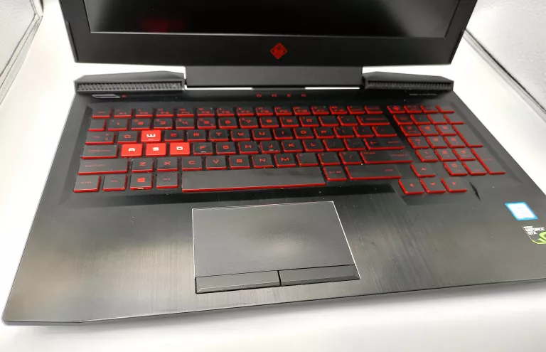 LAPTOP HP OMEN 7265NGW POLECAMY