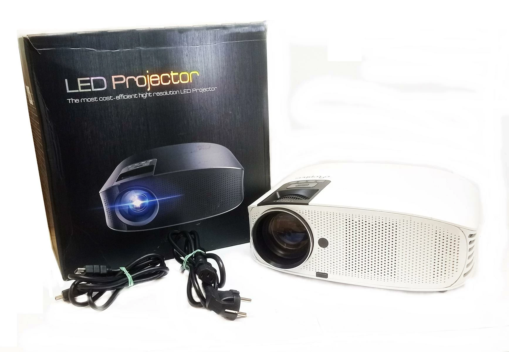 projektor-led-elephas-yg600-mennicza-20-cieszyn-sc