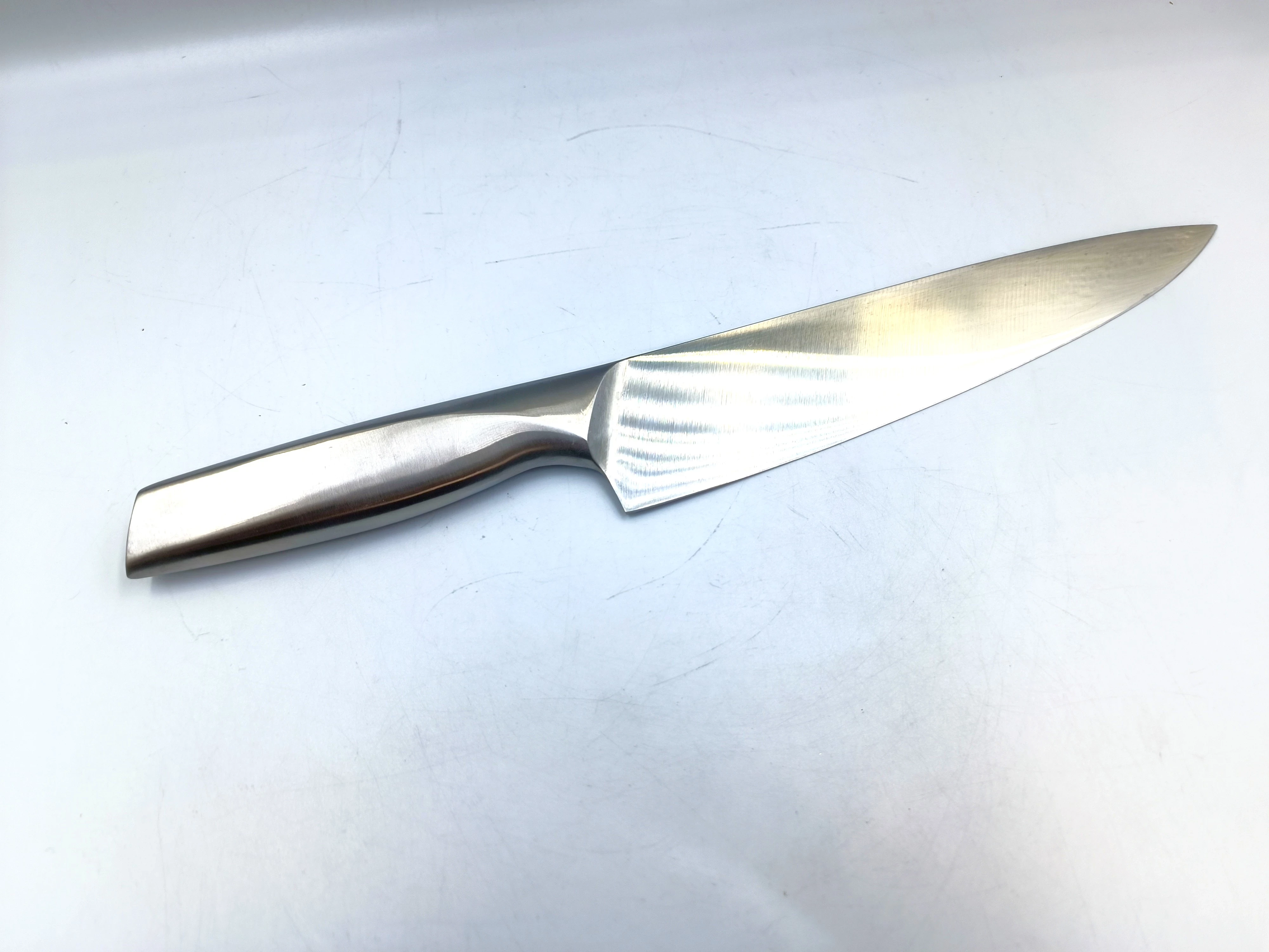 noz-szefa-kuchni-kuhn-rikon-japonski-przeznaczenie-szefa-kuchni