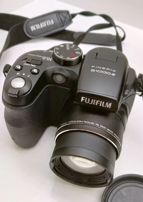 APARAT FUJIFILM S1000FD ETUII