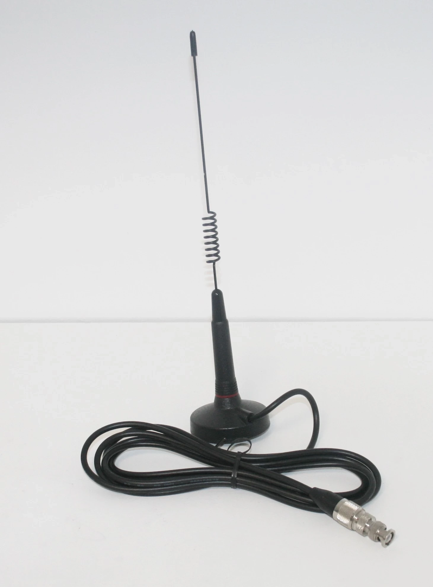 antena-cb-krotka-magnetyczna-stan-uzywany