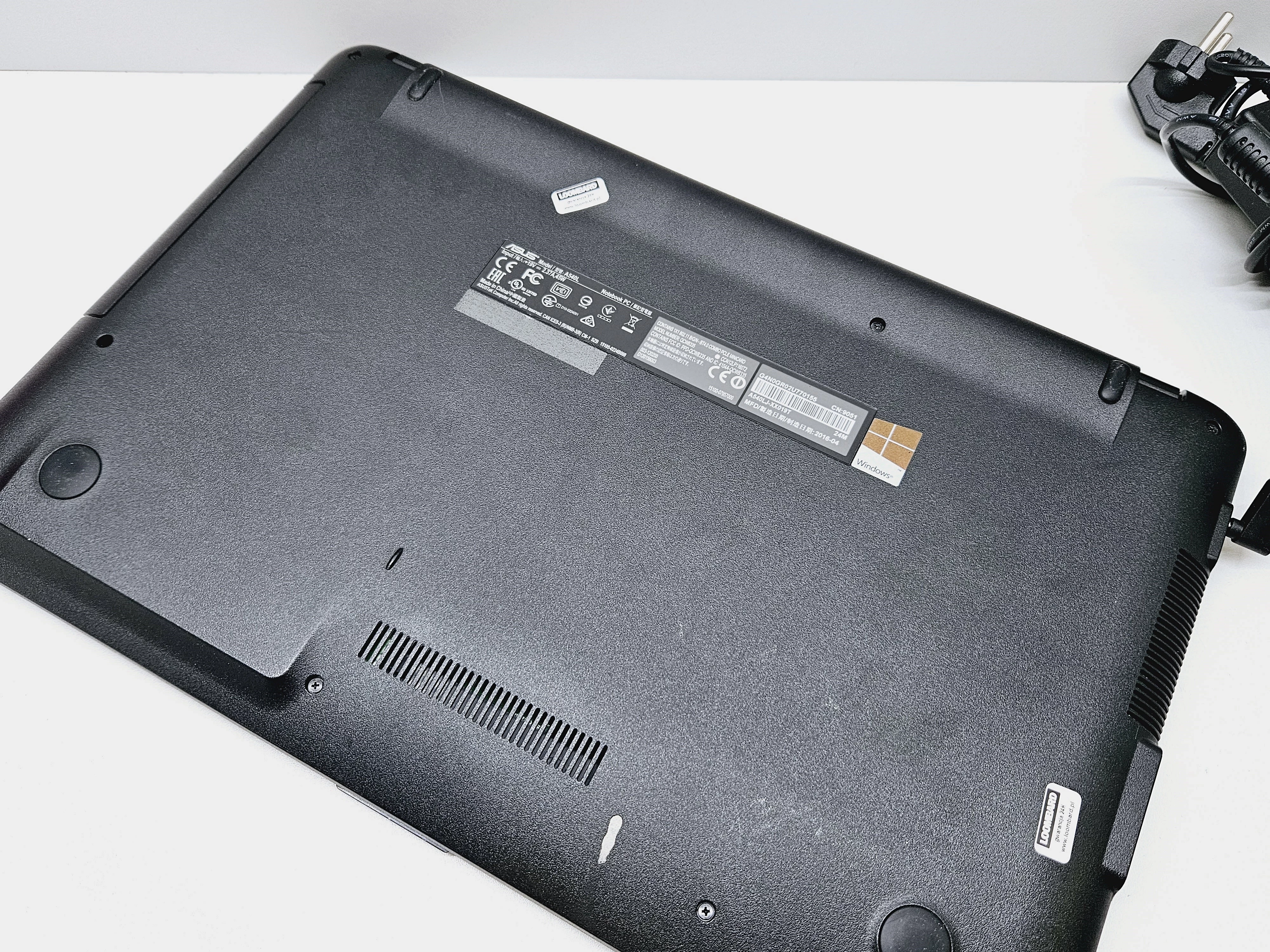 laptop-asus-x540lj-i3-4gb1tb-win10-seria-procesora-intel-core-i3