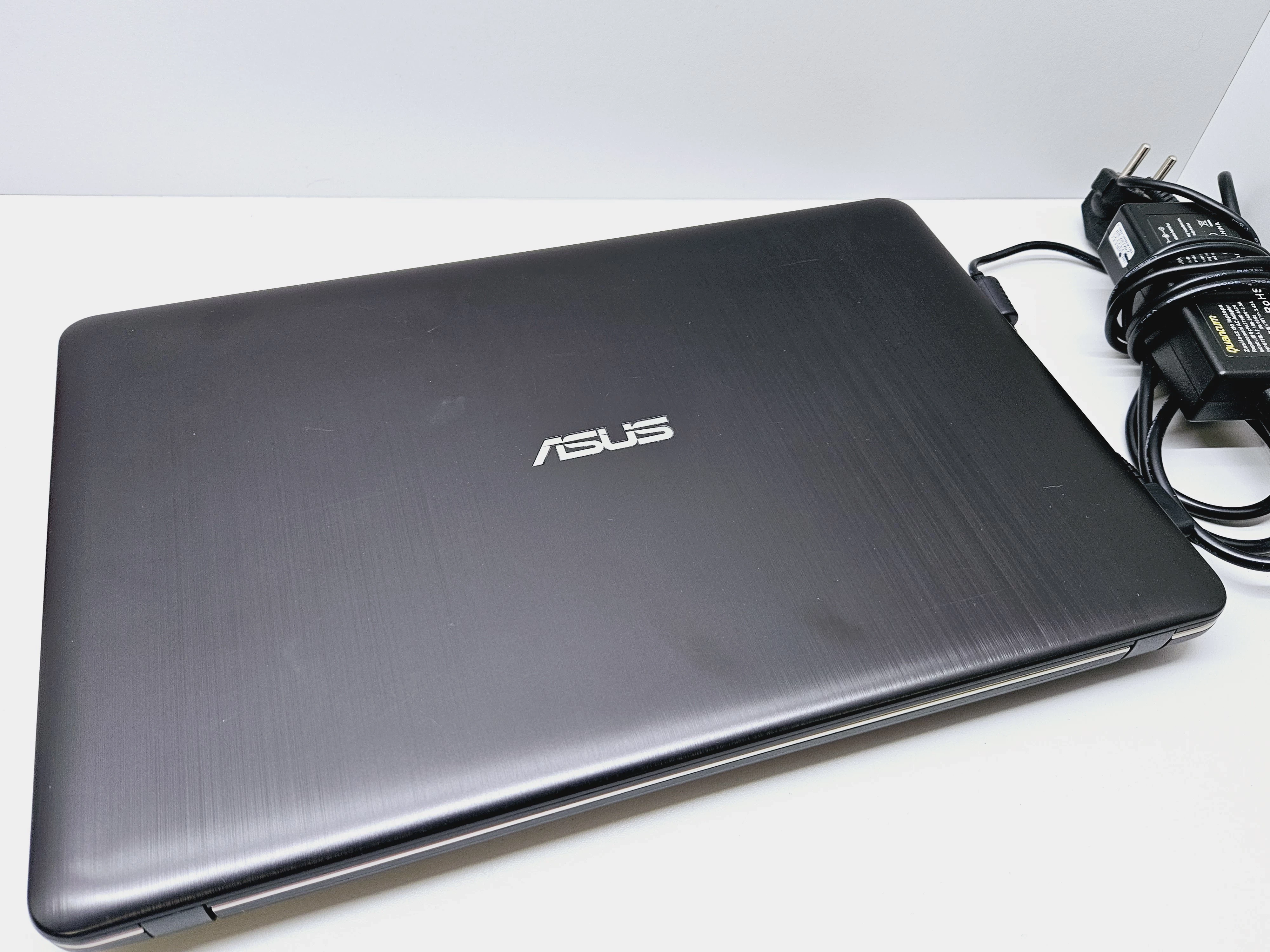 laptop-asus-x540lj-i3-4gb1tb-win10-rozdzielczosc-px-1366-x-768