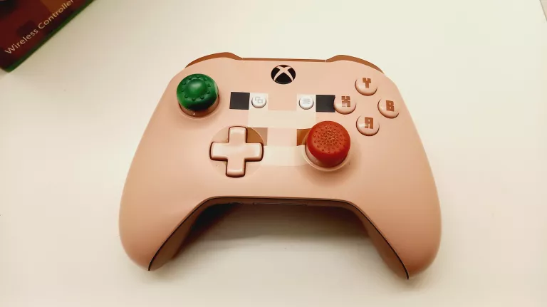 PAD XBOX ONE MINECRAFT ŚWINKA ZOBACZ