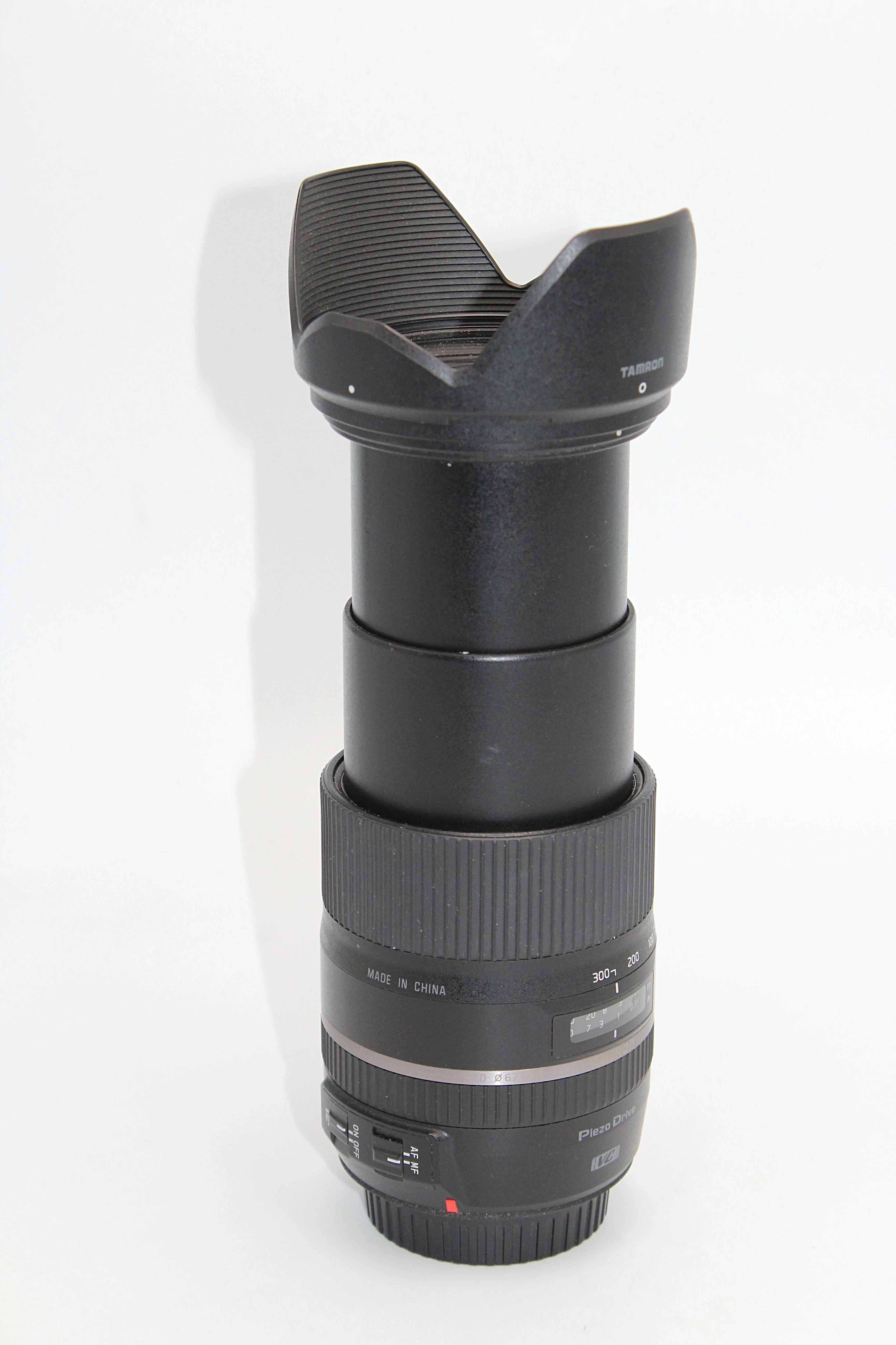 obiektyw-tamron-16-300-mm-f35-63-di-ii-vc-pzd-macro-ean-gtin-0616348042086