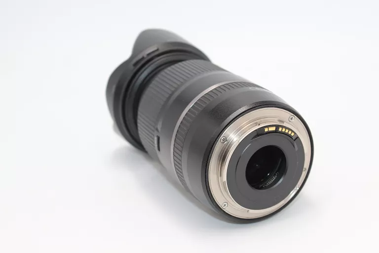 obiektyw-tamron-16-300-mm-f35-63-di-ii-vc-pzd-macro-marka-tamron