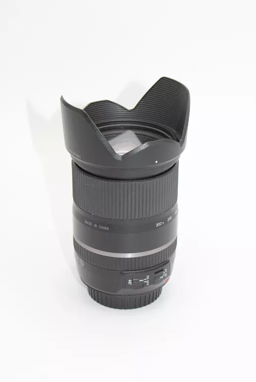 obiektyw-tamron-16-300-mm-f35-63-di-ii-vc-pzd-macro-glogowska-160-poznan