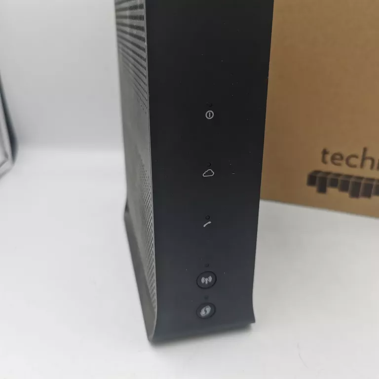 ROUTER TECHNICOLOR CGA4236TCH1
