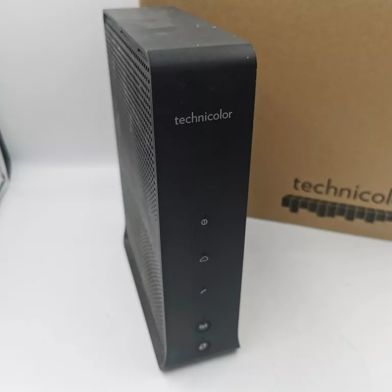 ROUTER TECHNICOLOR CGA4236TCH1