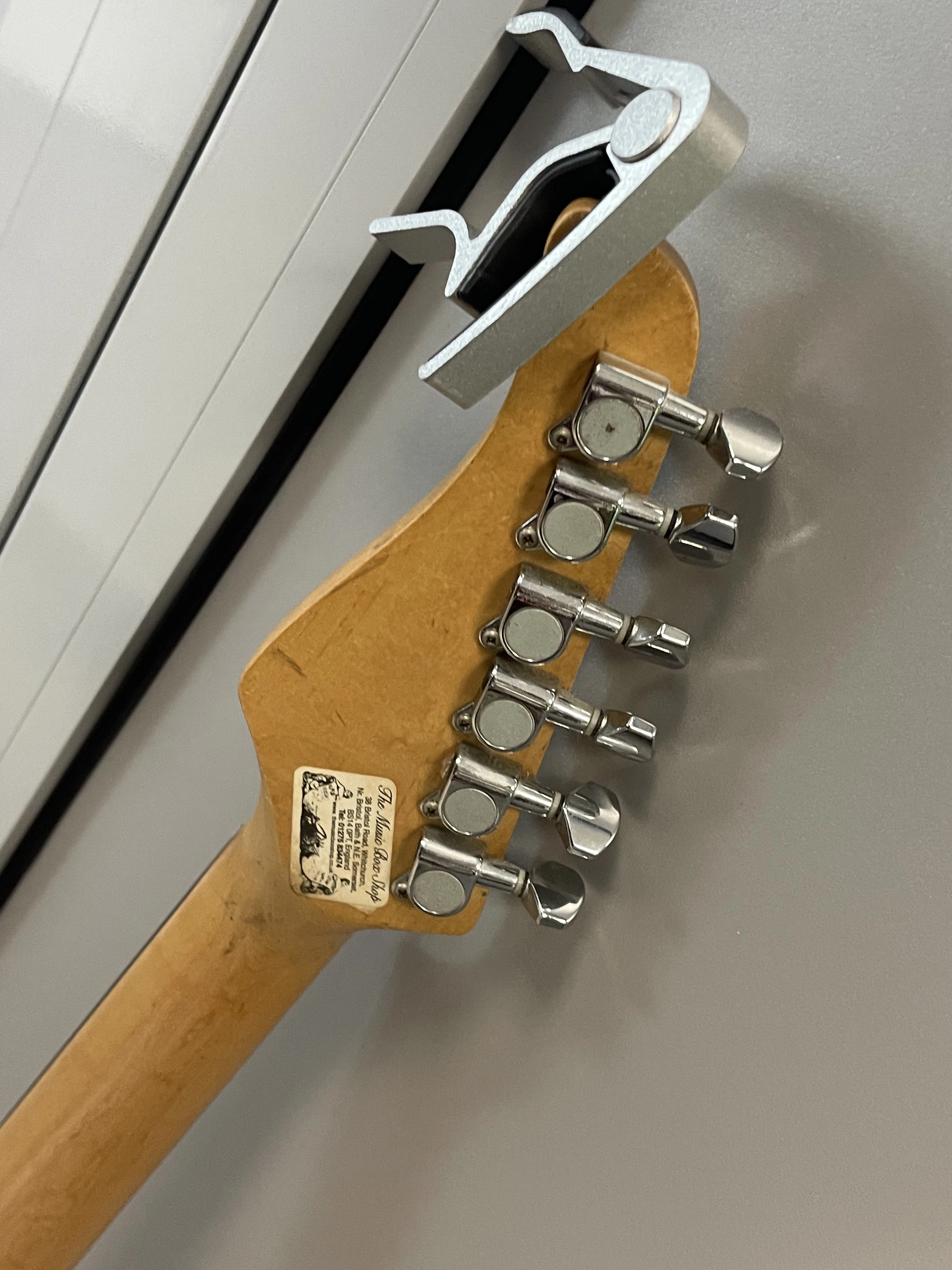 gitara-elektryczna-shine-stan-uzywany