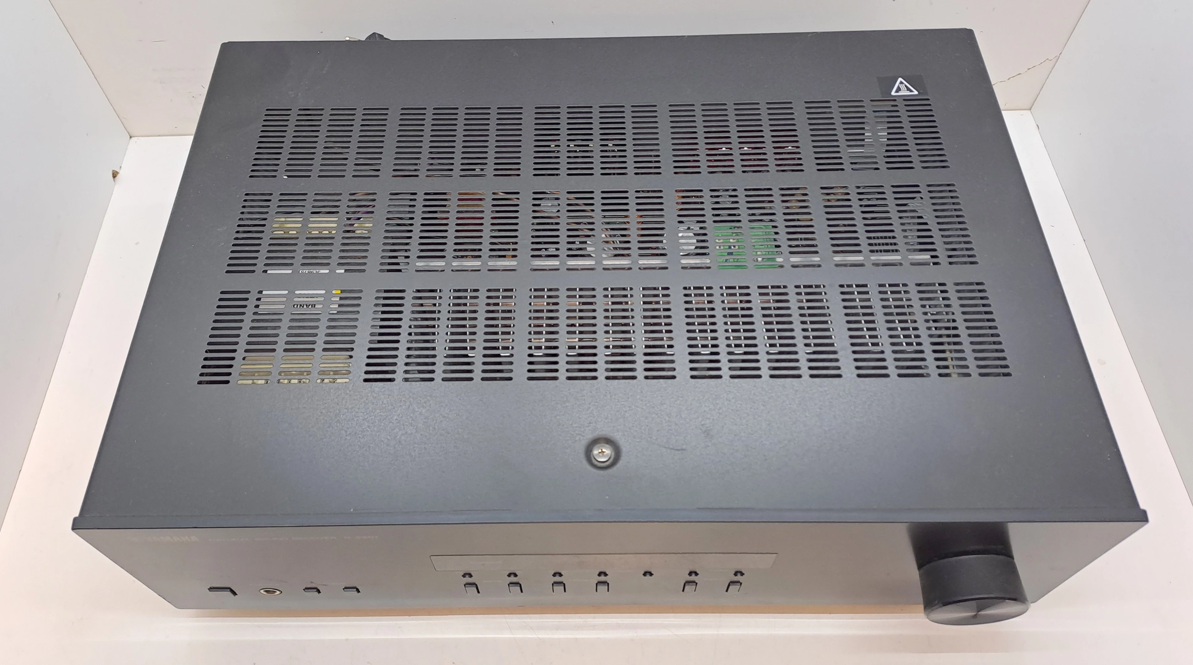 wzmacniacz-yamaha-r-s201-stan-uzywany