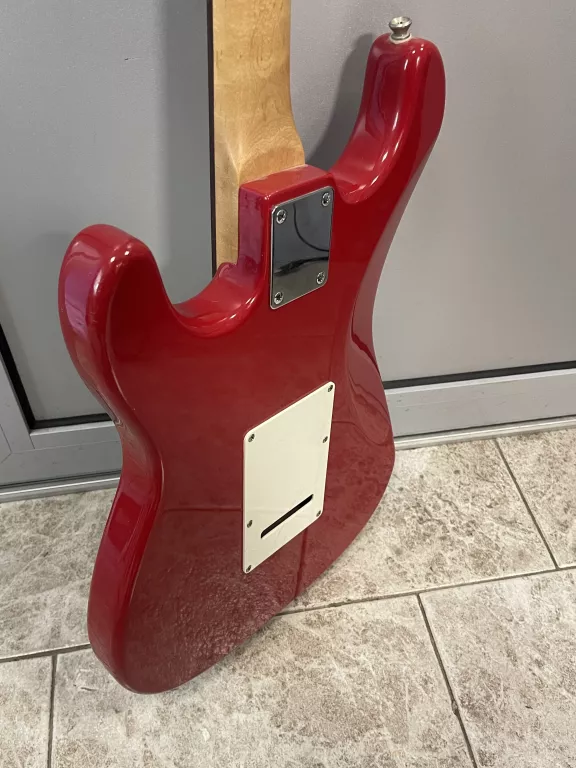 GITARA ELEKTRYCZNA SHINE