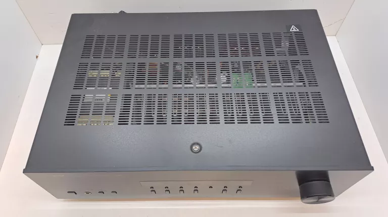 wzmacniacz-yamaha-r-s201-stan-uzywany