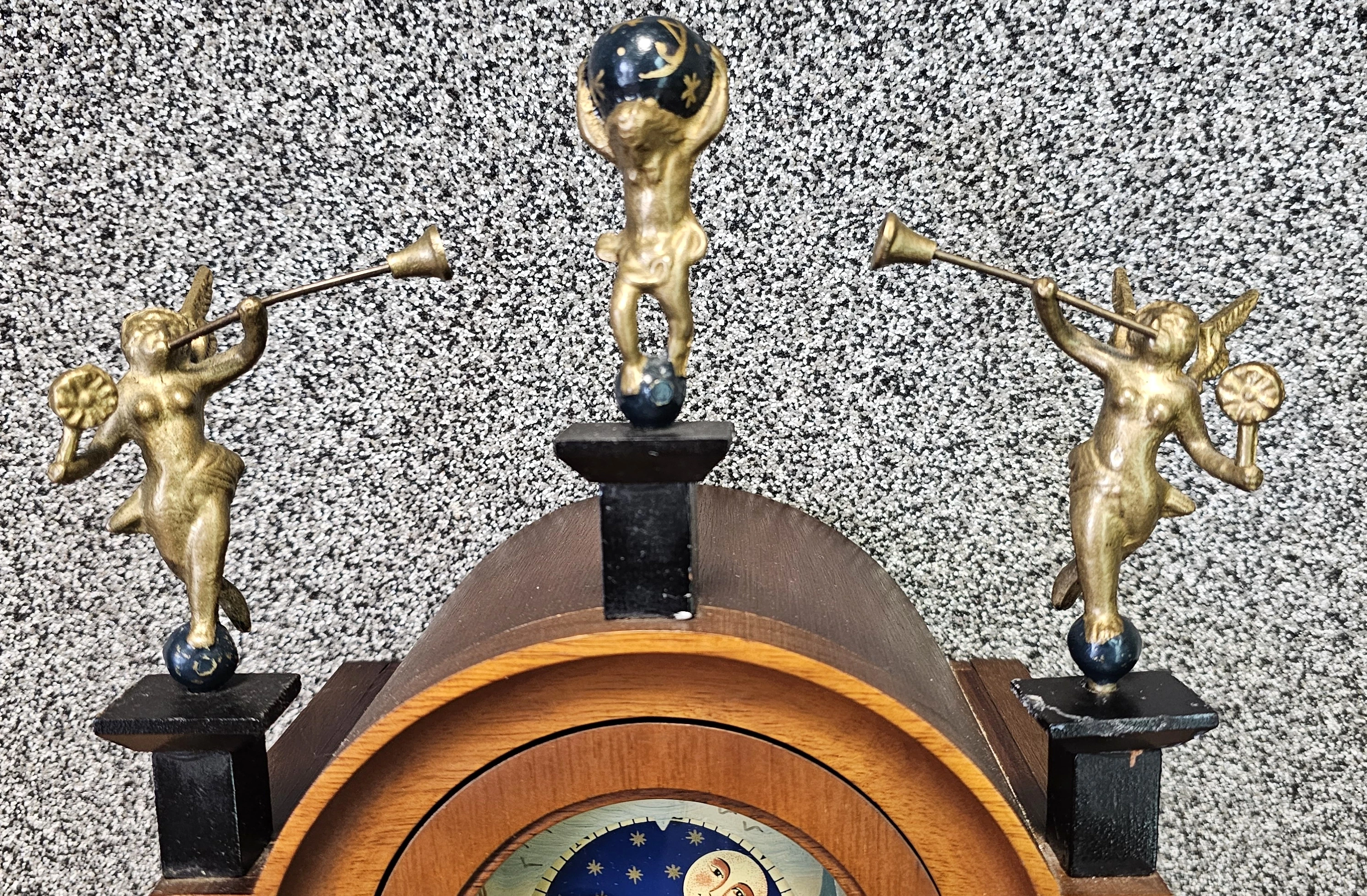 zabytkowy-holenderski-zegar-stan-nie-wymaga-renowacji