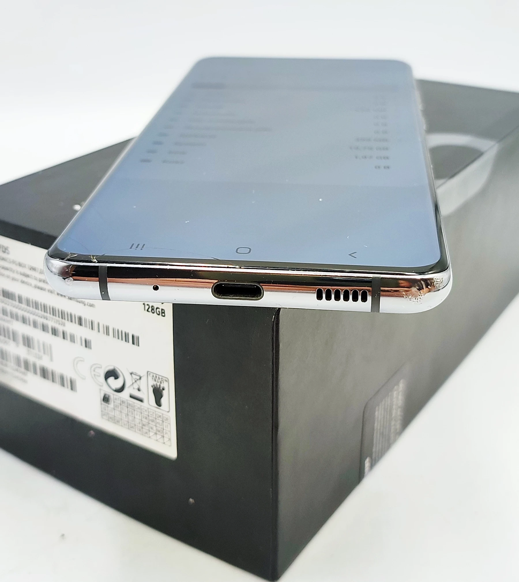 telefon-samsung-s20-ultra-pud-przekatna-ekranu-69