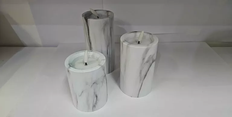 ŚWIECE ELEKTRONICZNE LED CANDLE LIGHT/PUDEŁKO