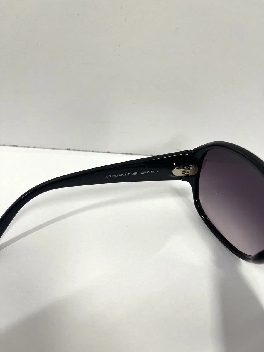 okulary-przeciwsloneczne-gucci-gg-3623ks-etui-material-oprawki-plastik