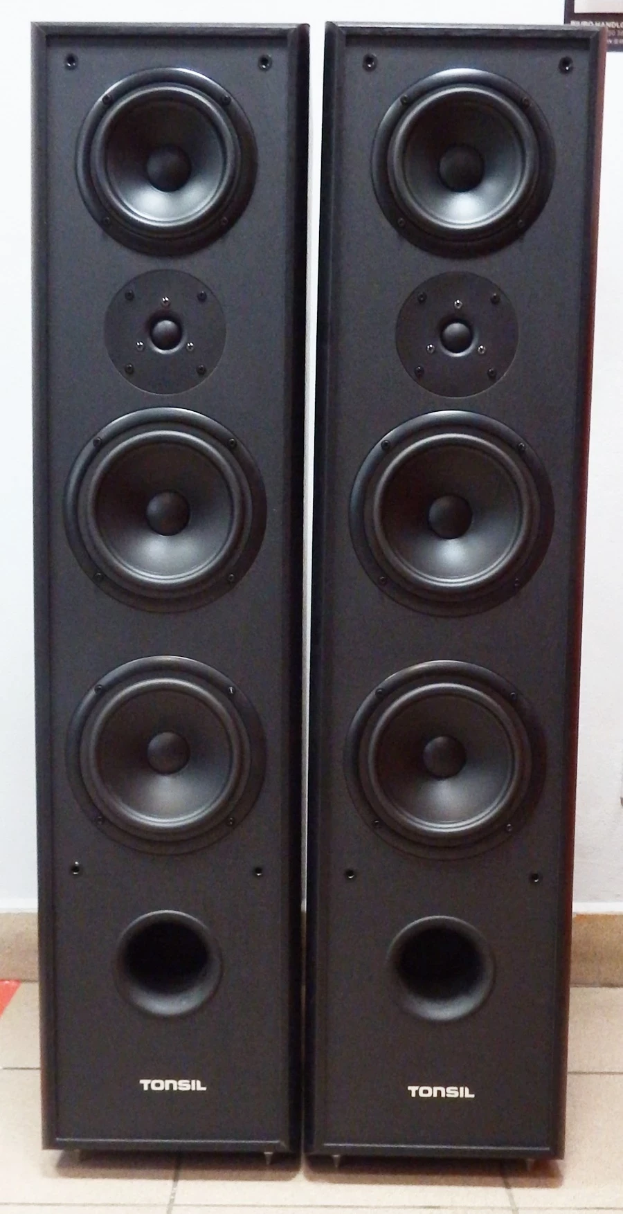 tonsil-maestro-ii-180-kolumny-technics-su-v560-wzmacniacz-stereo-ean-gtin-00000000