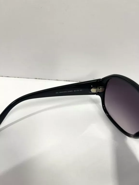 okulary-przeciwsloneczne-gucci-gg-3623ks-etui-material-oprawki-plastik