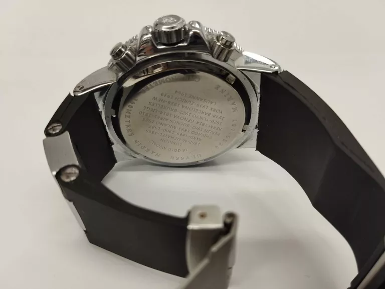 zegarek-ulysse-nardin-maxi-marine-ksztalt-koperty-okragla