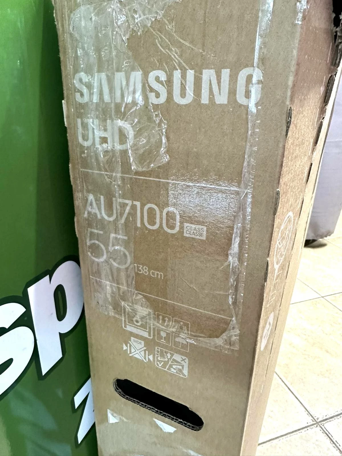 telewizor-samsung-au7172-55-marka-samsung