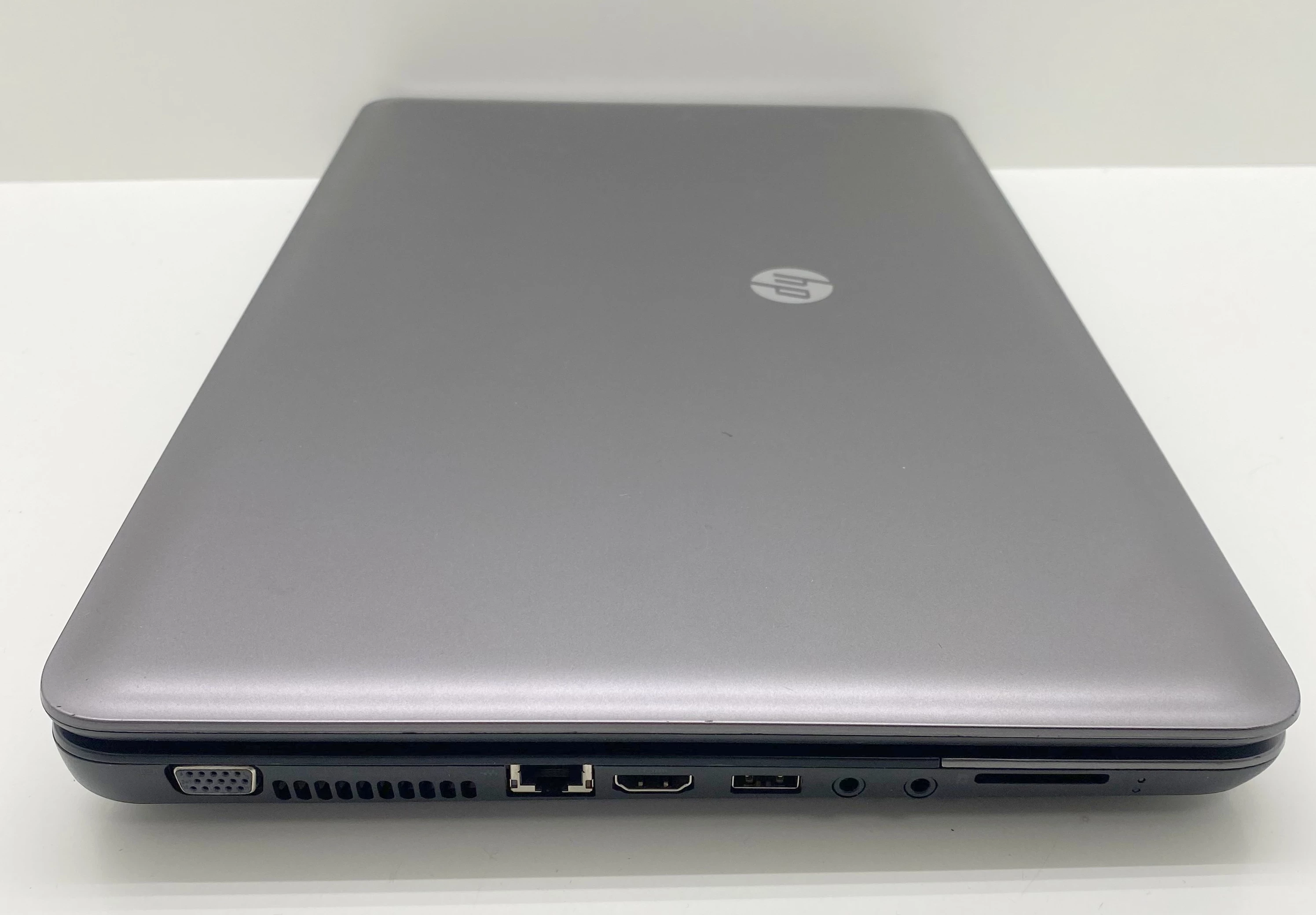 laptop-hp-255-g1-amd-e1-15002gb-ram120gb-hddwin10-rozdzielczosc-px-1366-x-768
