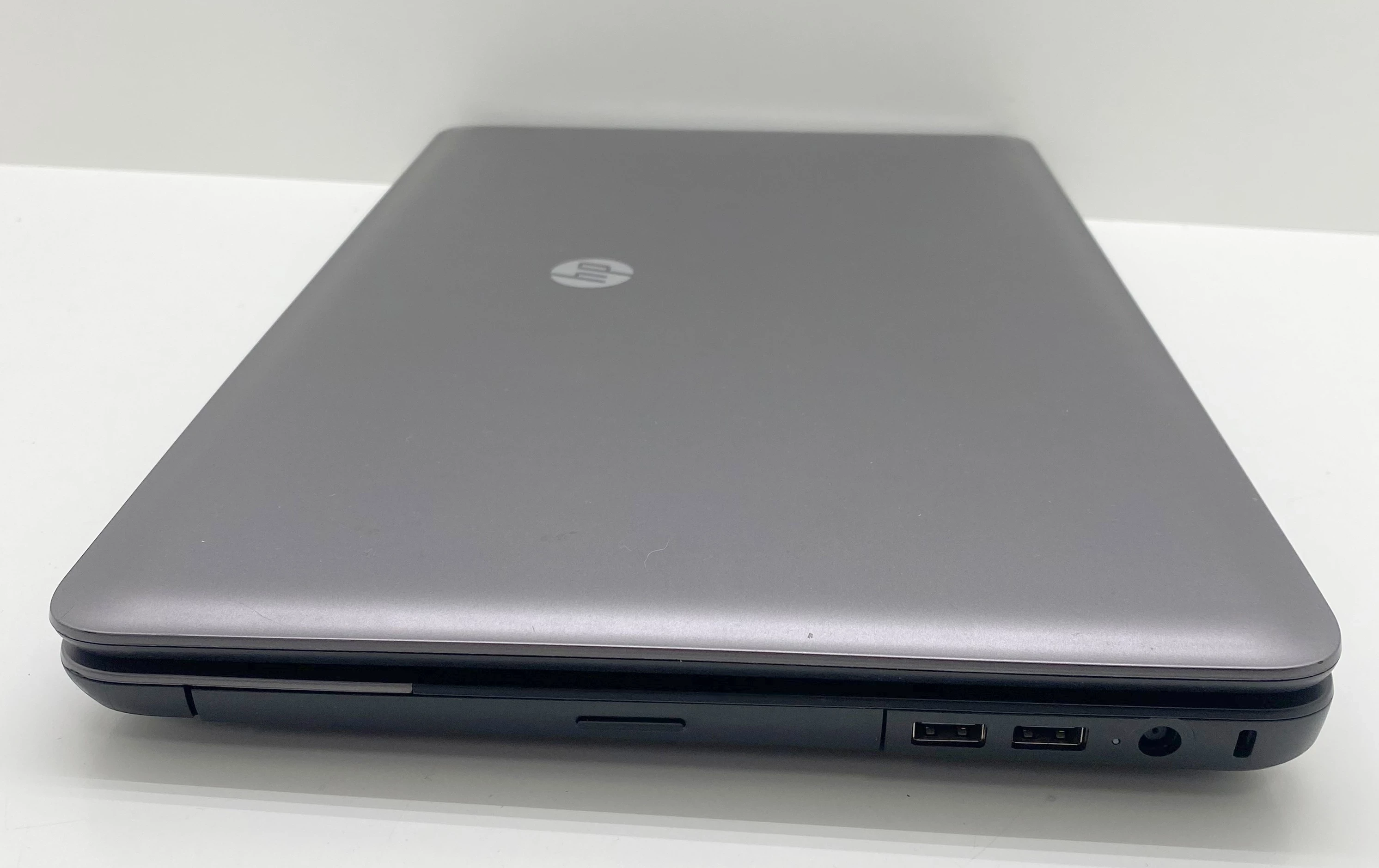 laptop-hp-255-g1-amd-e1-15002gb-ram120gb-hddwin10-przekatna-ekranu-156
